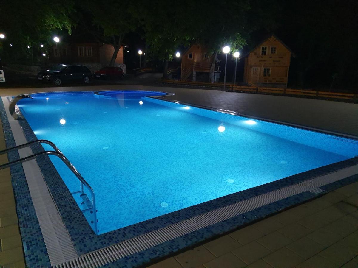 Vodopad Lisine Bed and Breakfast Strmosten Exteriör bild
