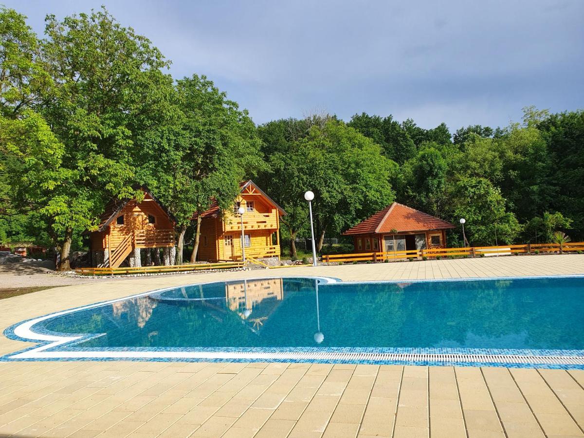 Vodopad Lisine Bed and Breakfast Strmosten Exteriör bild