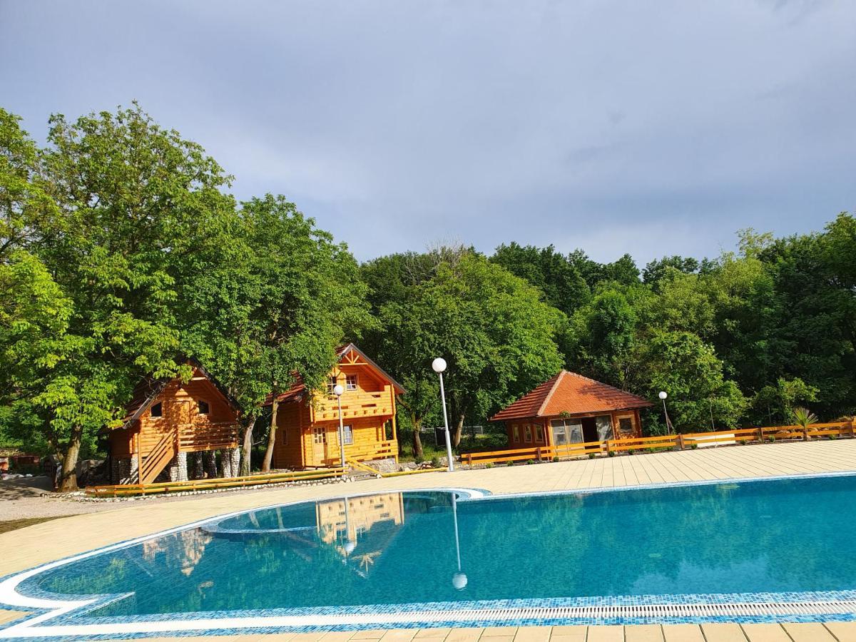 Vodopad Lisine Bed and Breakfast Strmosten Exteriör bild